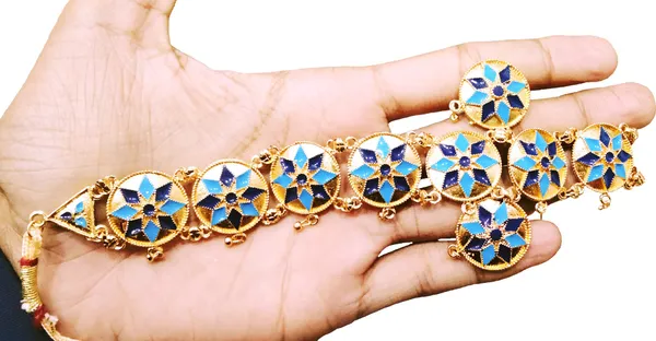 Assamese_Traditional_Gold_Plate_Multicolour_Golpata_Necklace_Set_For_Girls_&_Women